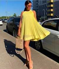 Літня сукня плісе від Zara