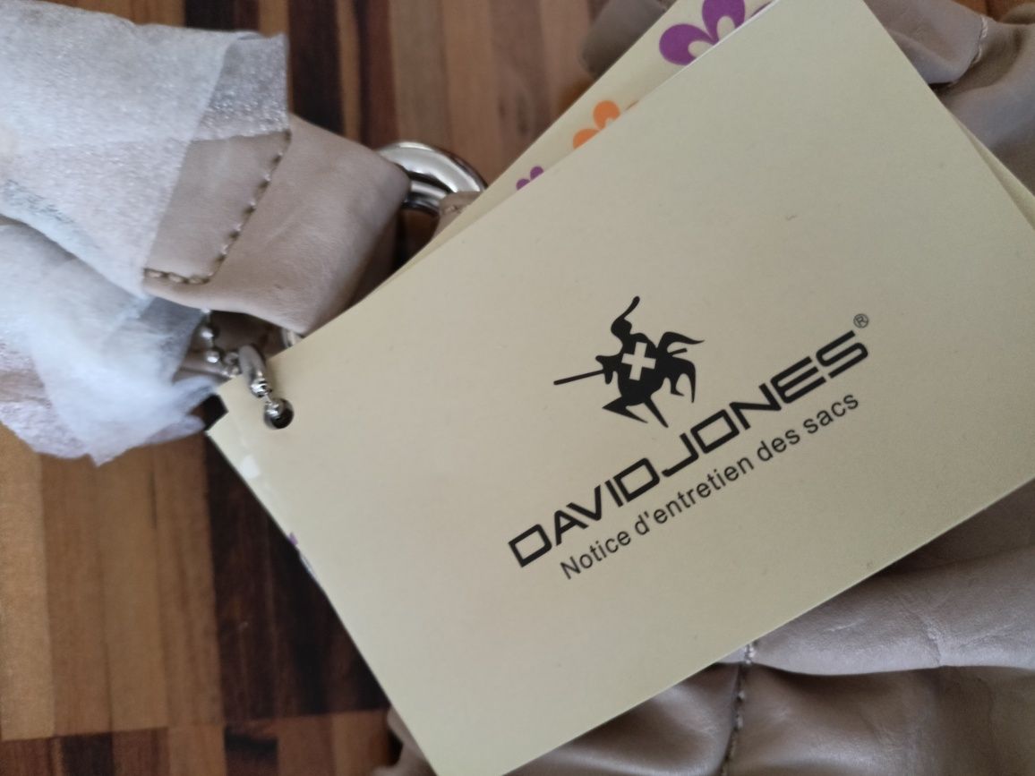 Nowa torebka David Jones