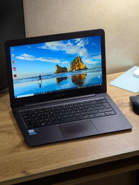 Тонкий ультрабук Asus UX305C QHD 8/256