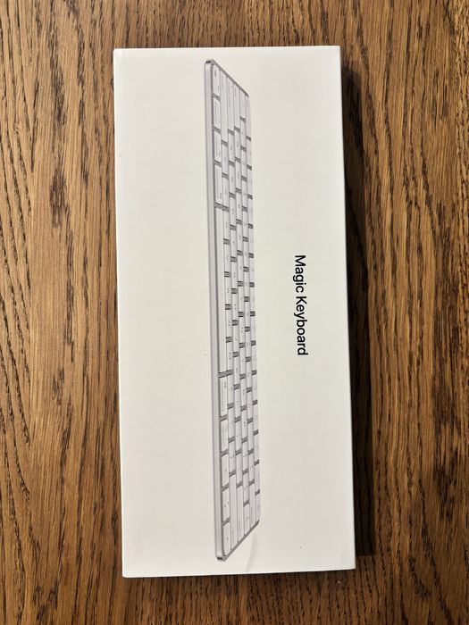 Magic Keyboard Apple 2025