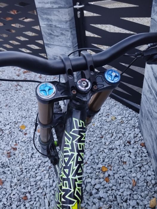 Commencal Supreme v3 DH/Fox 40/rock shox/Shimano     *Nowe części