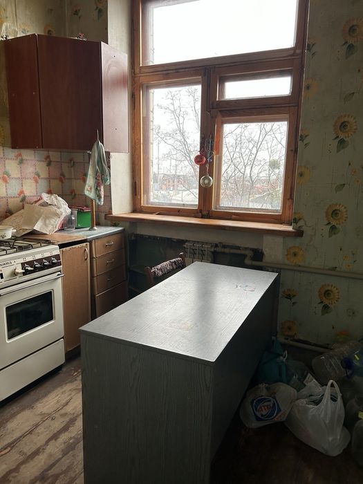Продам 5ком.квартиру