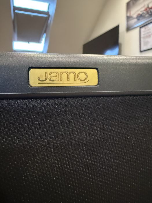 Kolumna jamo classic 8