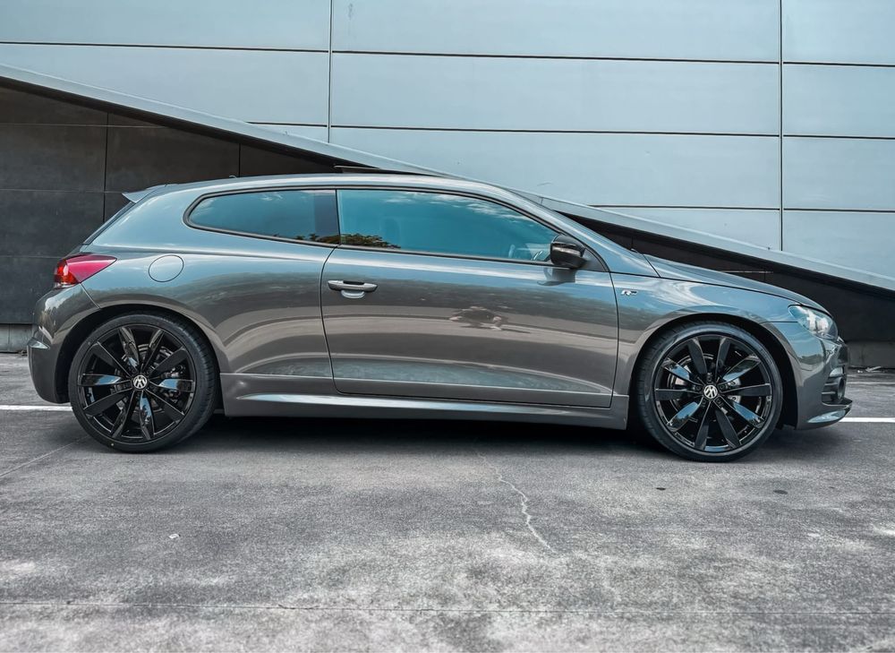 Vw scirocco 2.0 Tdi R-Line