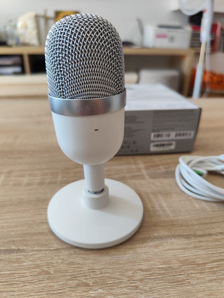 Razer mikrofon microphone seiren mini super stan