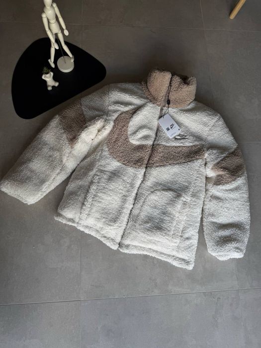 Двостороння куртка Nike Nocta Cream White