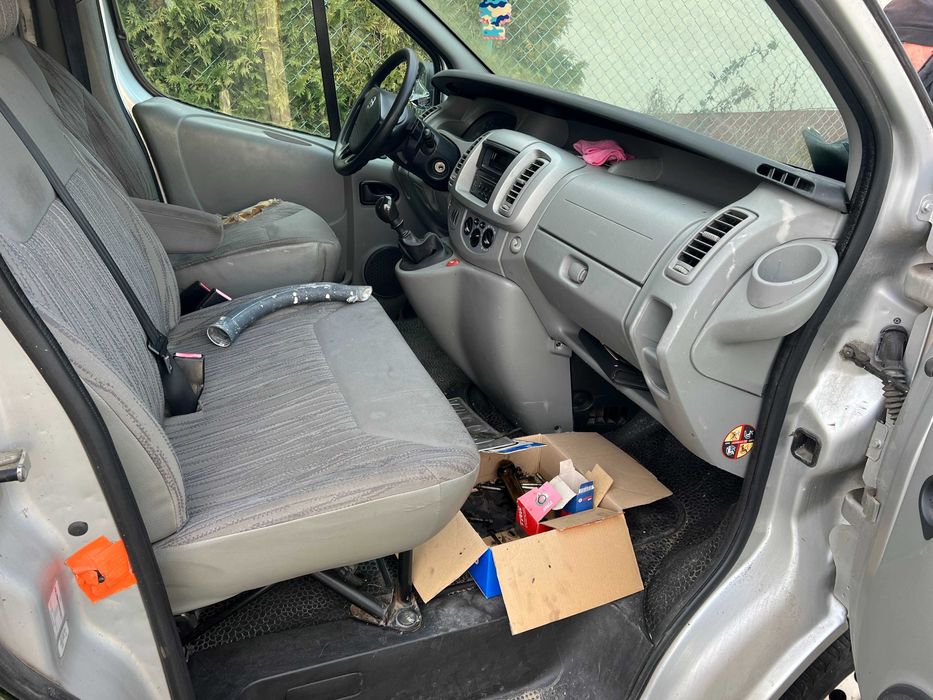 Syndyk sprzeda prawo własności samochodu ciężarowego Nissan Primastar