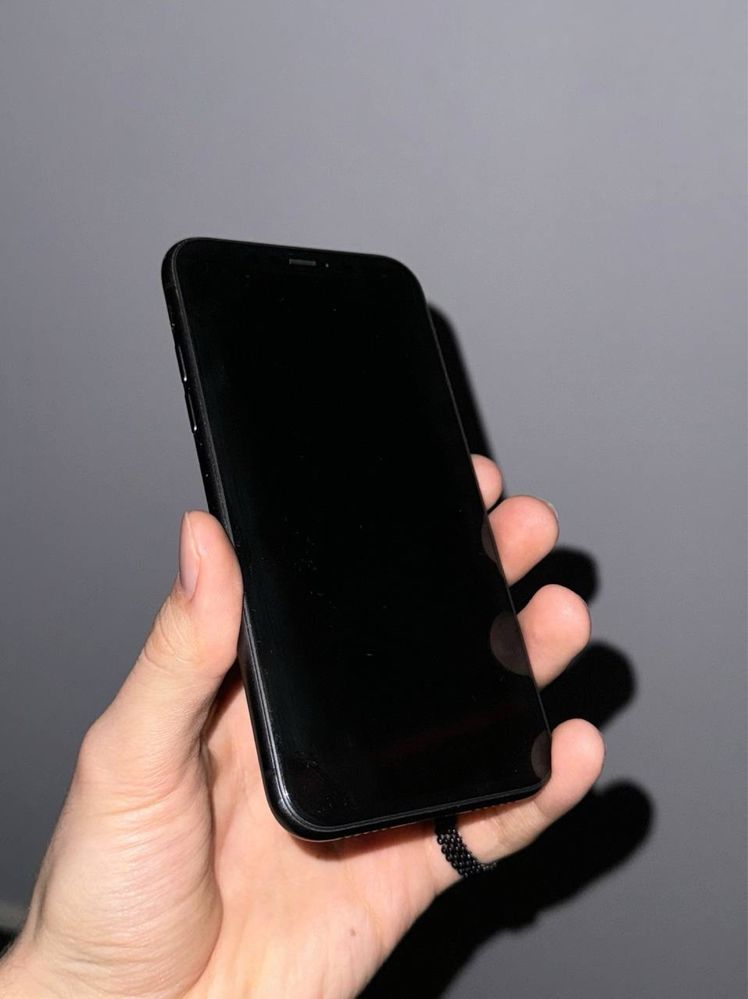 Apple iPhone 11 64GB Black