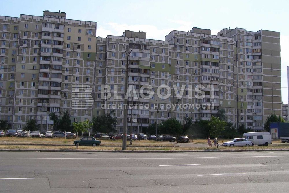 Програми - ТАК! Безготівка.  Продаж 3к квартири  вул. Ревуцького, 13