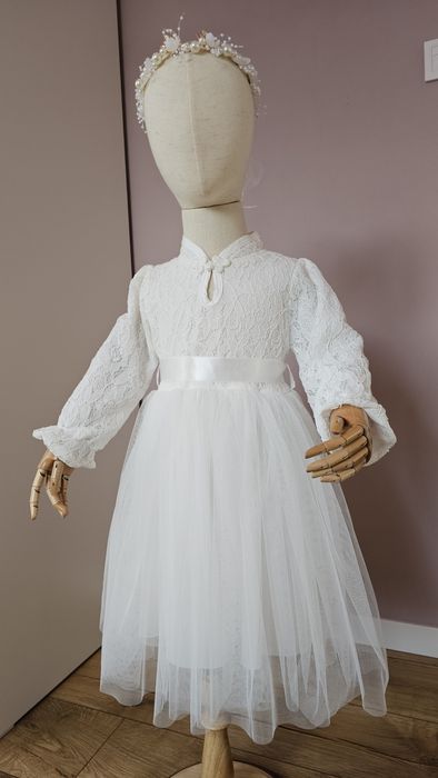 Сукня дитяча пишна біла мереживна з рукавом 3 4 5 6 7 8 9 10 років