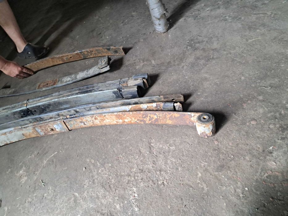 Ресори на мерседес спринтер фольксваген л т