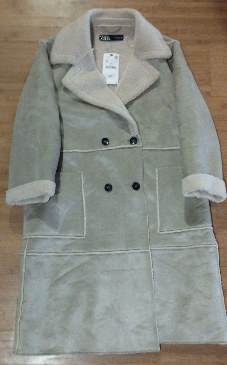 Дубленка женская ZARA, р-р M-L