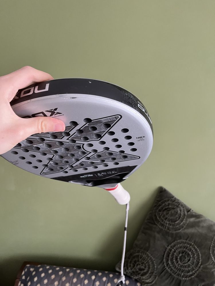 Raquete Padel NOX AT10 Genius 18k 2024