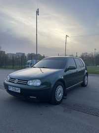 Volkswagen golf 4