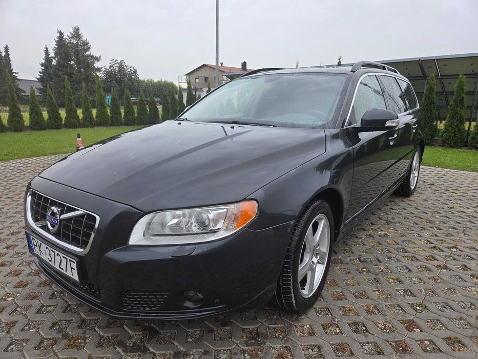 Volvo V70 SUMMUM, 2.0 163km XENON