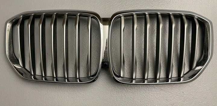 BMW X5 G05 жалюзі ноздрі решітка 5A29C42 226775 9465525 22677510