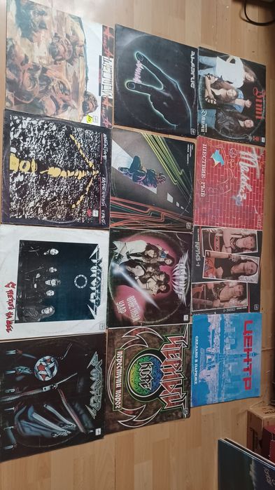 Пластинки( рок)лот 12 шт