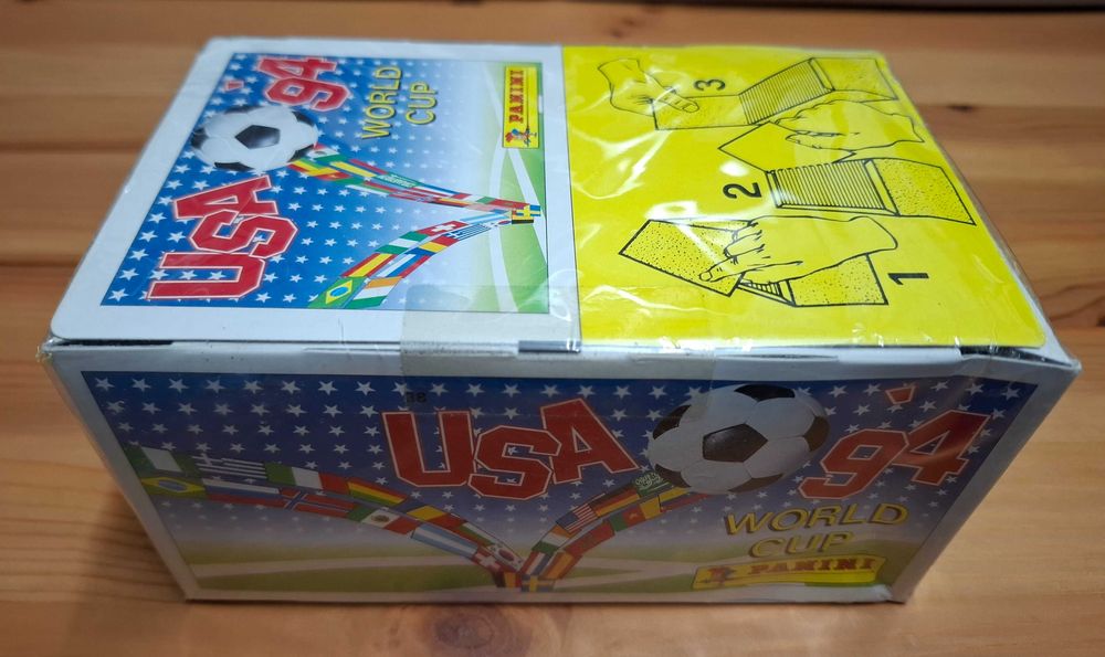Caixa selada 100 Saquetas Mundial USA 94 Panini