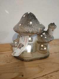 Figurka domek w kształcie grzyba