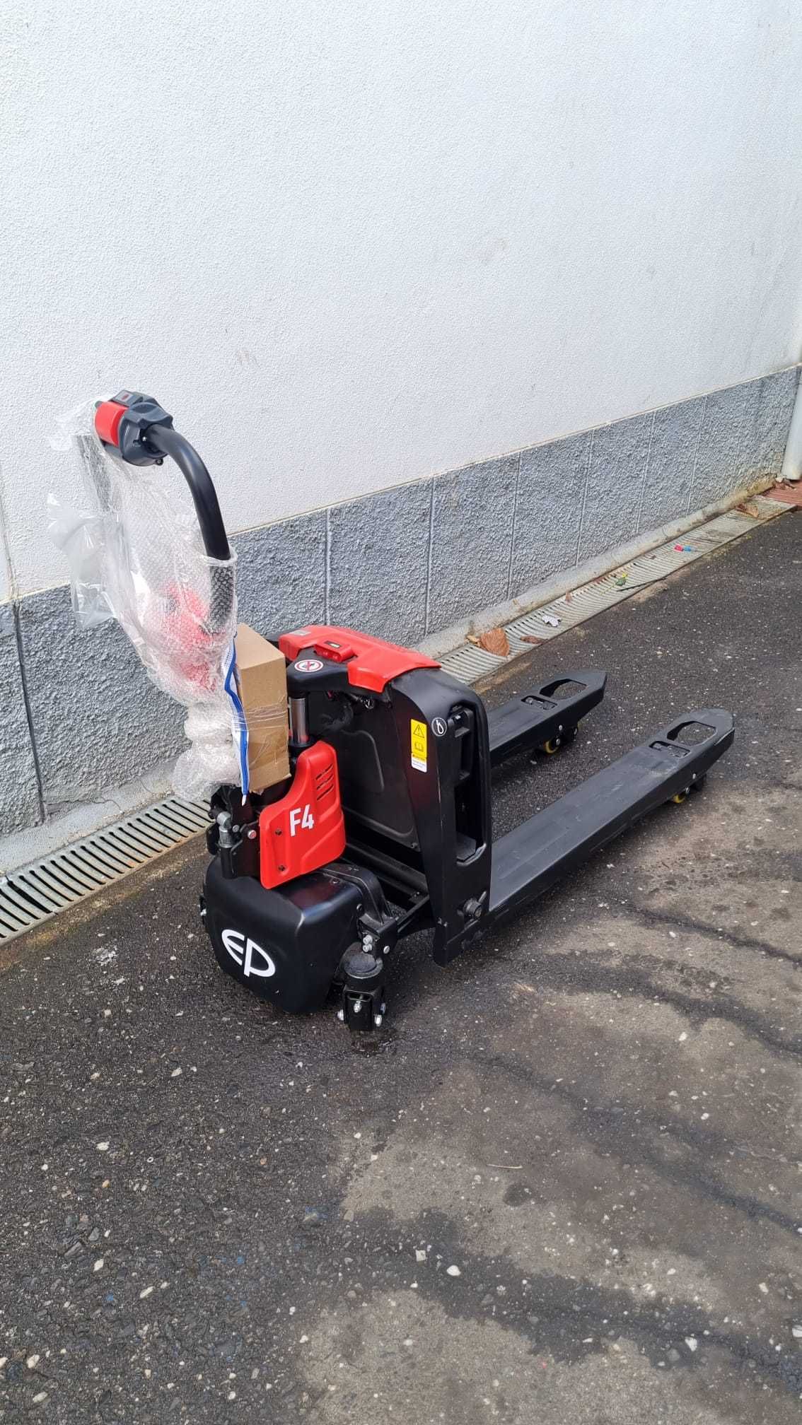 Porta Paletes Novo EP F4 1500KG
