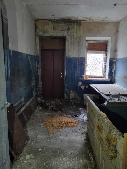 Дніпро, вул. Літня, 3 (490,2+161,0 кв.м/170$m2 )