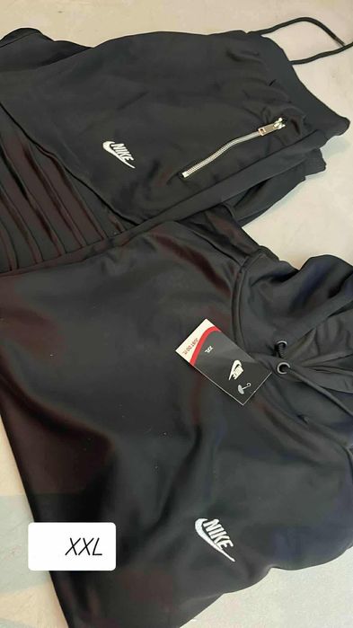 Dresy męskie wyprzedaż