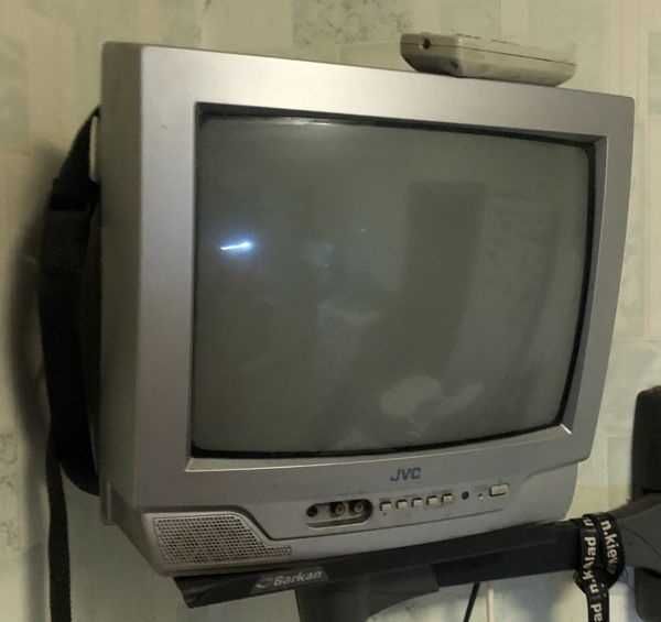 телевизор JVC AV-1406FE без пульта