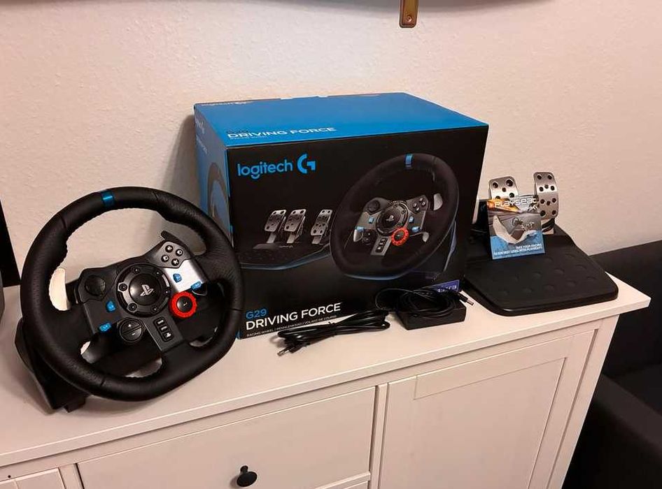 Logitech G29, pedały, kierownica