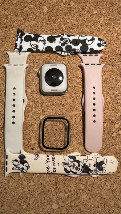 Apple Watch SE (GPS + Cellular)