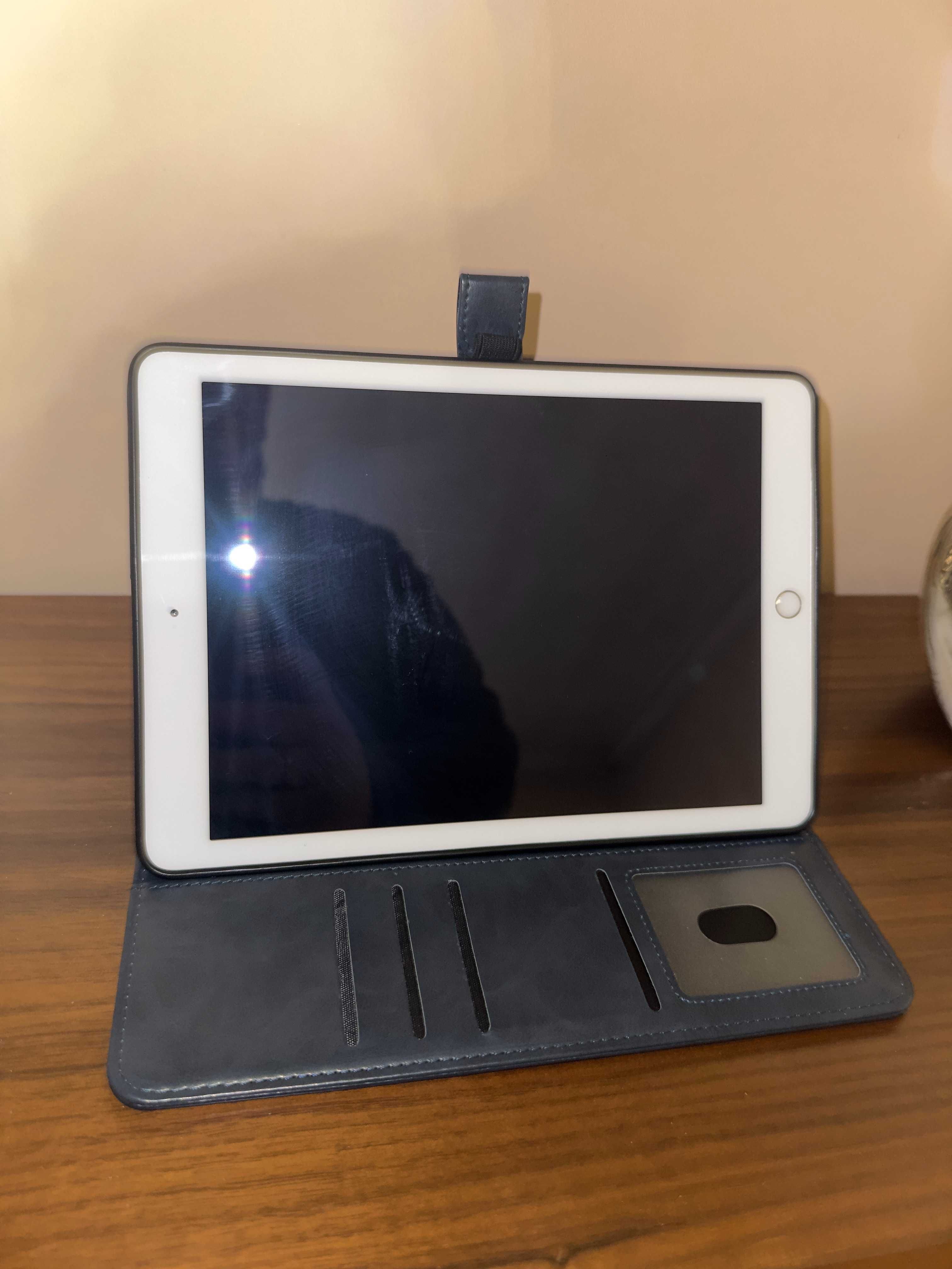 Apple Ipad 2017 9.7" WiFi branco 32GB + Capa