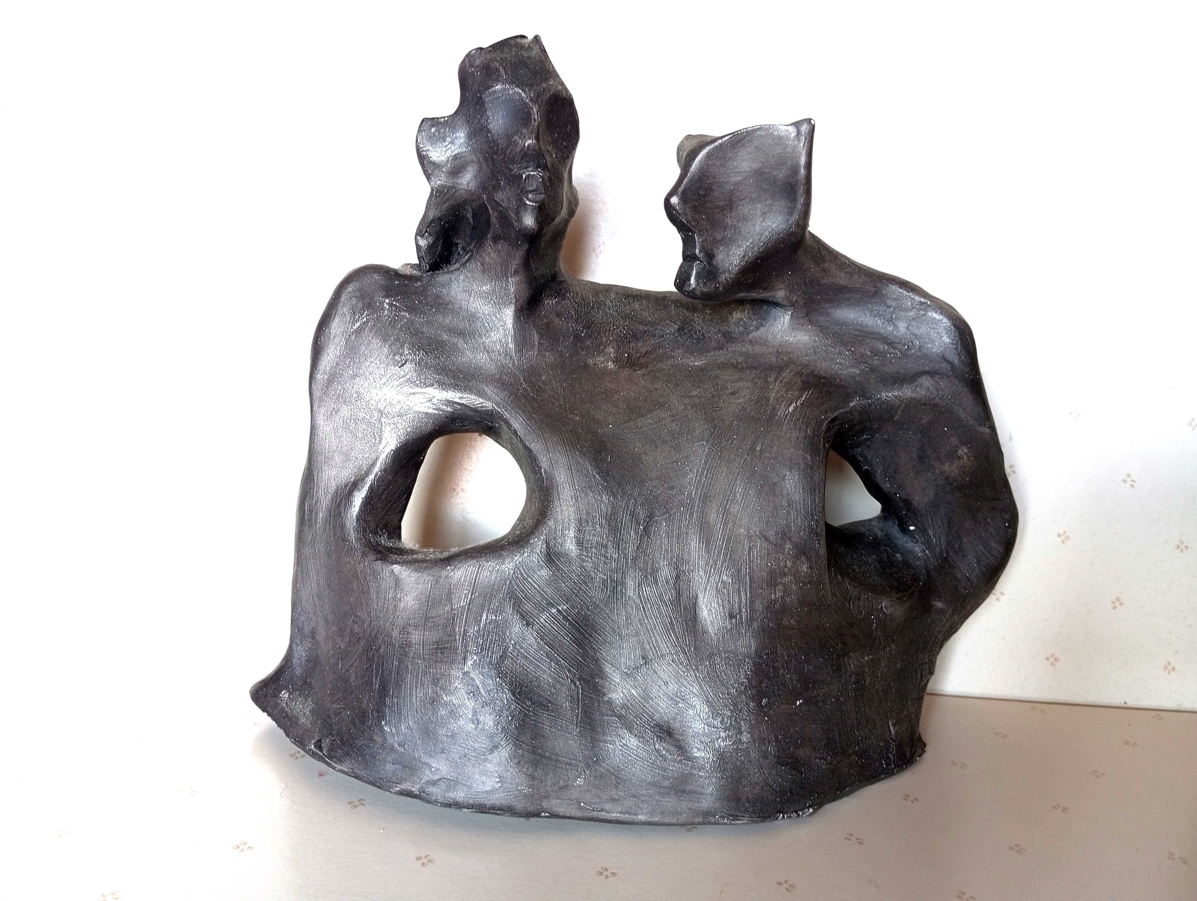 Estatueta de G. Bordallo Pinheiro