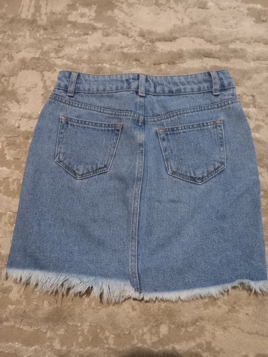 Продається джинсова спідниця