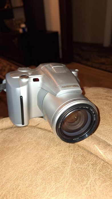 Зеркальный фотоаппарат OLYMPUS  IS  500