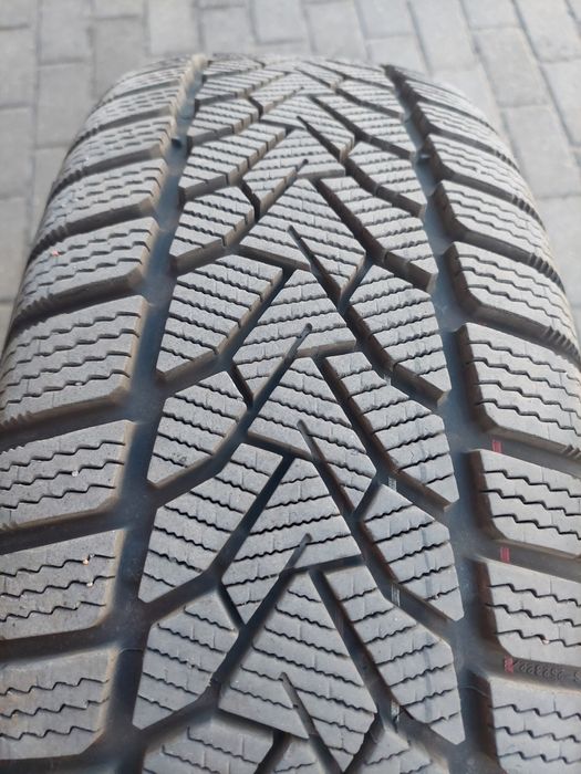 Koła zimowe R16 opony 2024 r. Uniroyal 205 55 R16 91H VW Skoda Audi