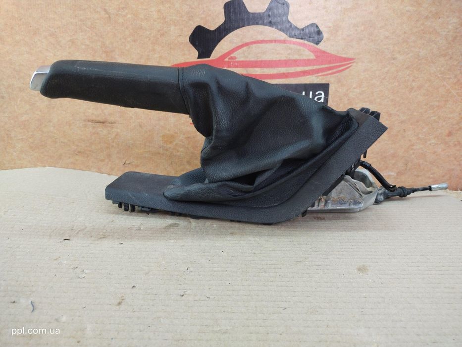 Ford Transit Connect MK2 13-21 ручник ручка ручника стояночный тормоз