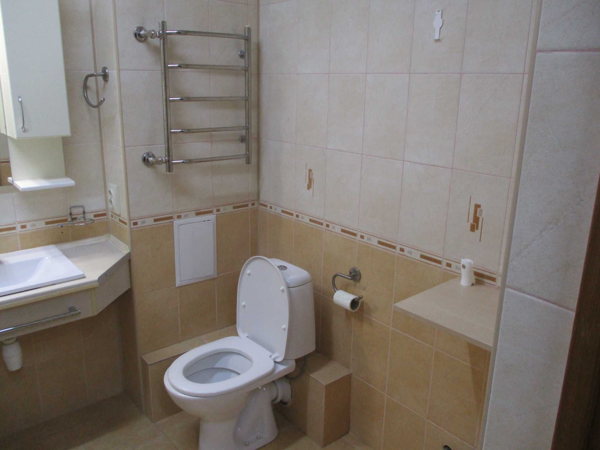 Продається 1-кімнт, на вул. Михайла Гришка, 9 (Позняки,)– 70 000 у.е.