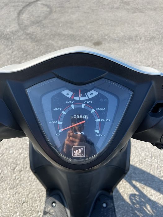 Скутер Honda Dio 110