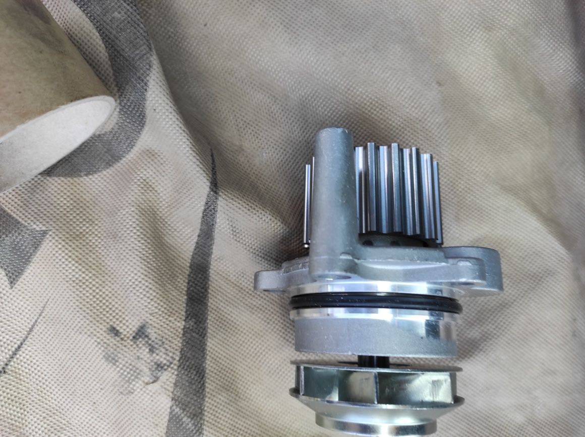 Pompa wody Hepu 1.9 TDI AVF passat B5