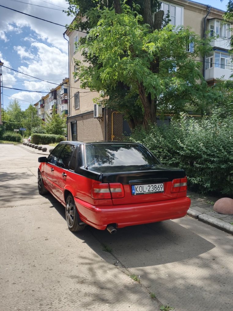 Продам Volvo S70 2000 року випуску
