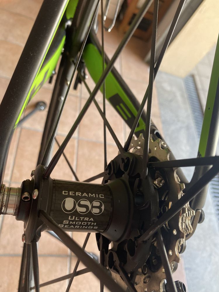 Bicicleta estrada BH G6 pro