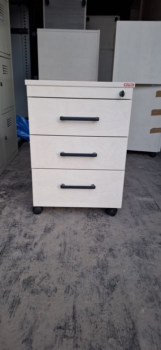 60 szt Kontenerek biurowy Wuteh 59x41x46,5 cm