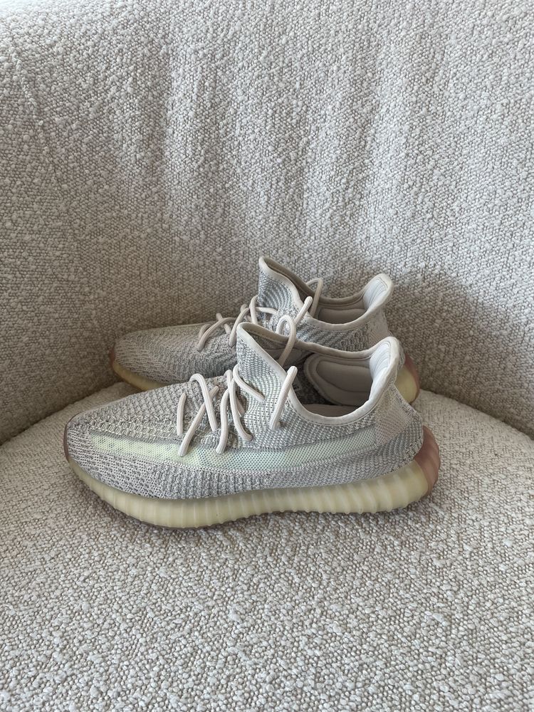 Adidas Yeezy boost 350 V2 Citrin (non-reflective)