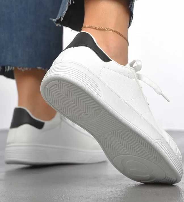 Кросівки  36-41 р. Новинка