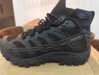 Bota tática Merrell N43. Novas