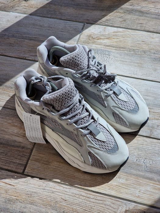 Кросівки Adidas Yeezy 700 ориг Hawk 2 Jordan