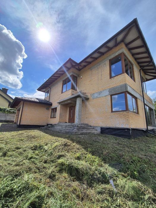 Продаж будинку Малехів біля Львова