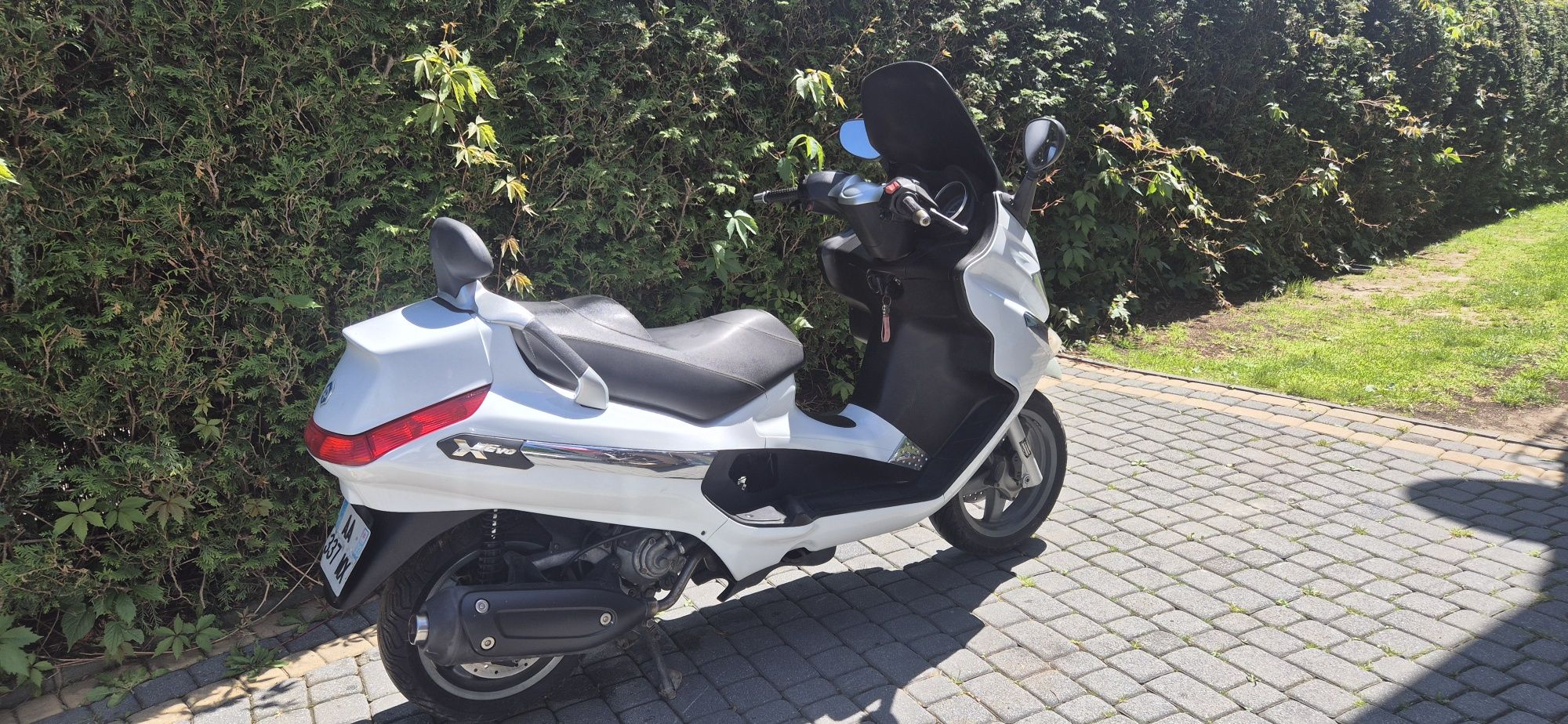 Piaggio Xevo X evo 125 cm3 x8 x9