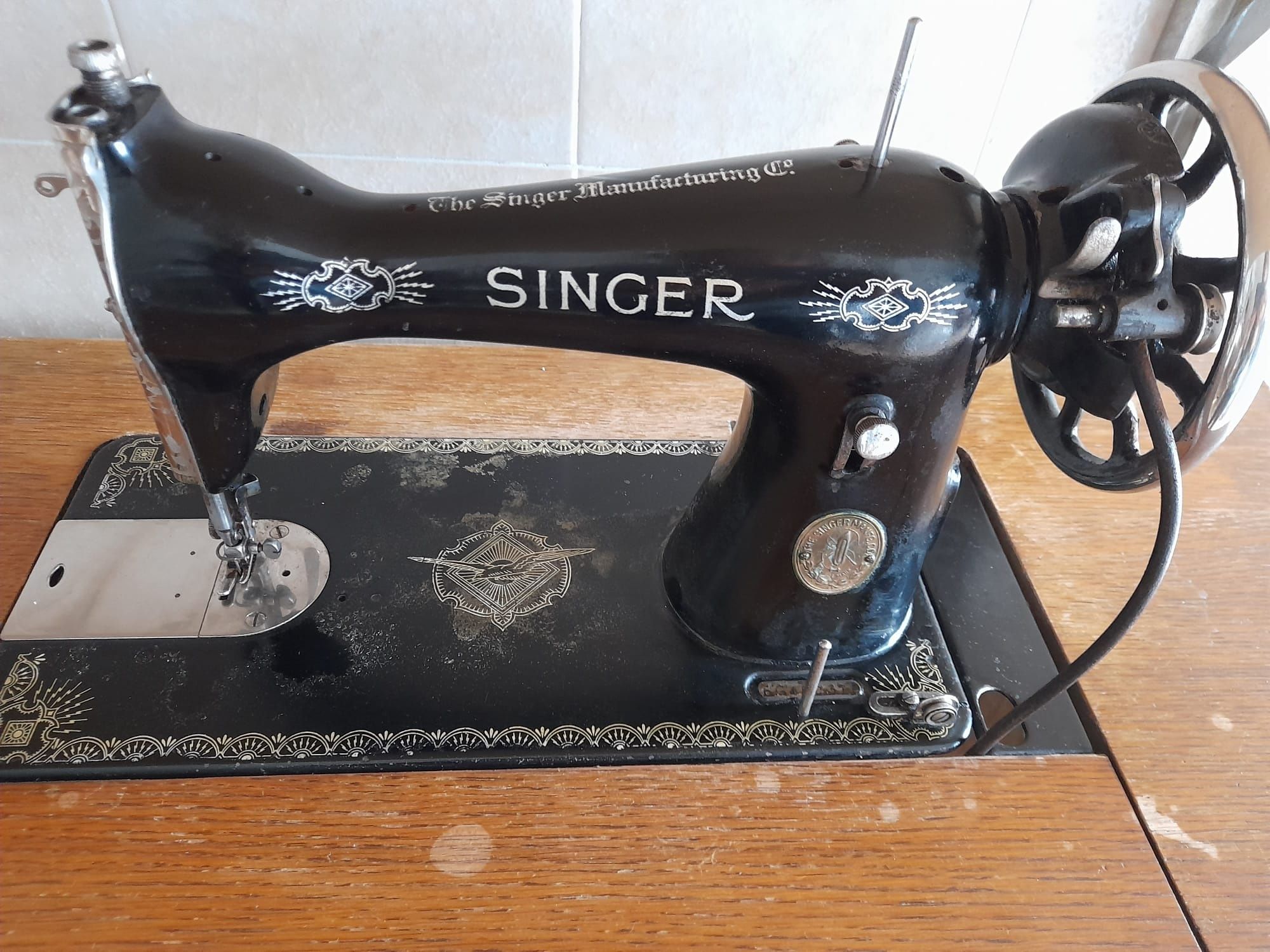 Máquina de costura antiga Singer