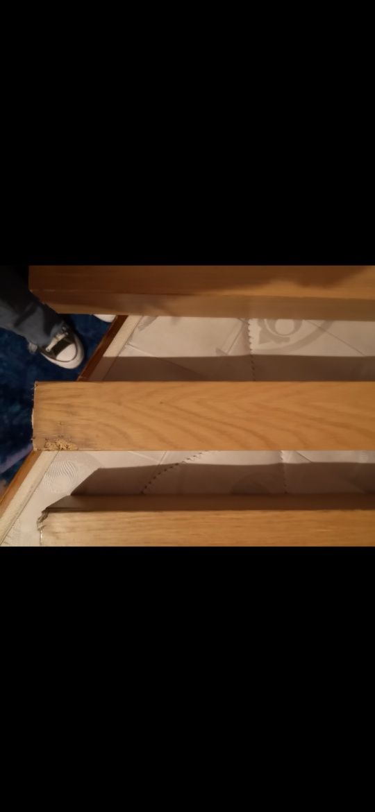 Mesa de jantar em pinho