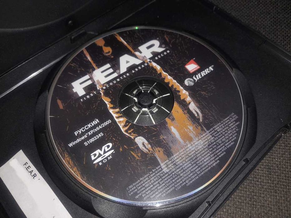 Диск dvd F.E.A.R. 1